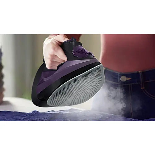 Steam Iron Philips with SteamGlide Plus Soleplate Black 2400 Watt - DST5030/80